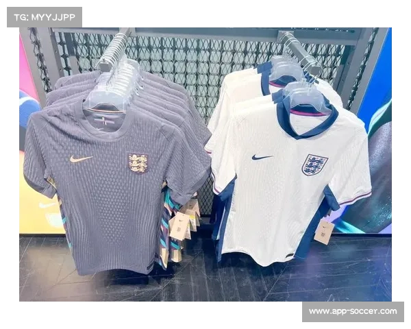 EA SPORTS正式公布FC26封面球星穆西亚拉贝林厄姆领衔新一代足球力量